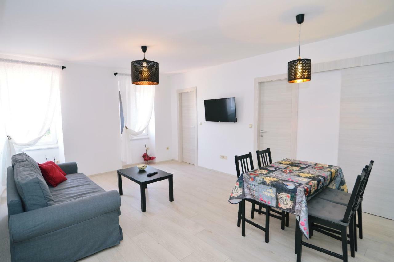Apartments Knezgrad Lovran Eksteriør billede